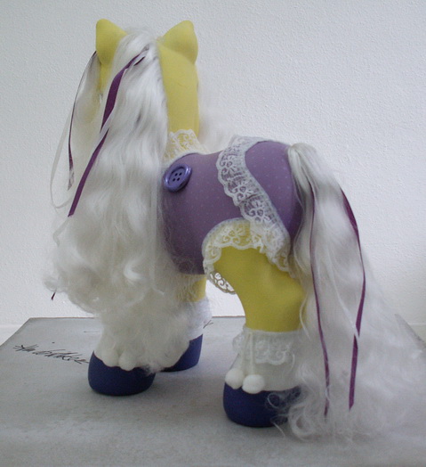 Ana Bagayan FB69 My little Pony